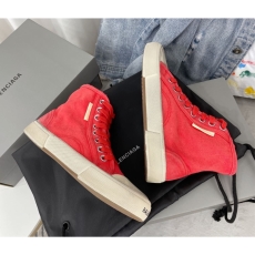 Balenciaga Casual Shoes